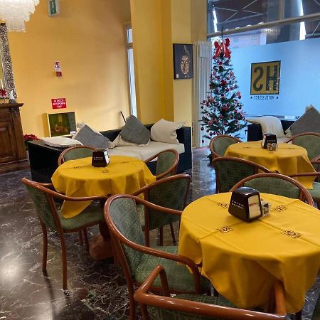 Hotel Select Sant'Ilario d'Enza Exterior photo